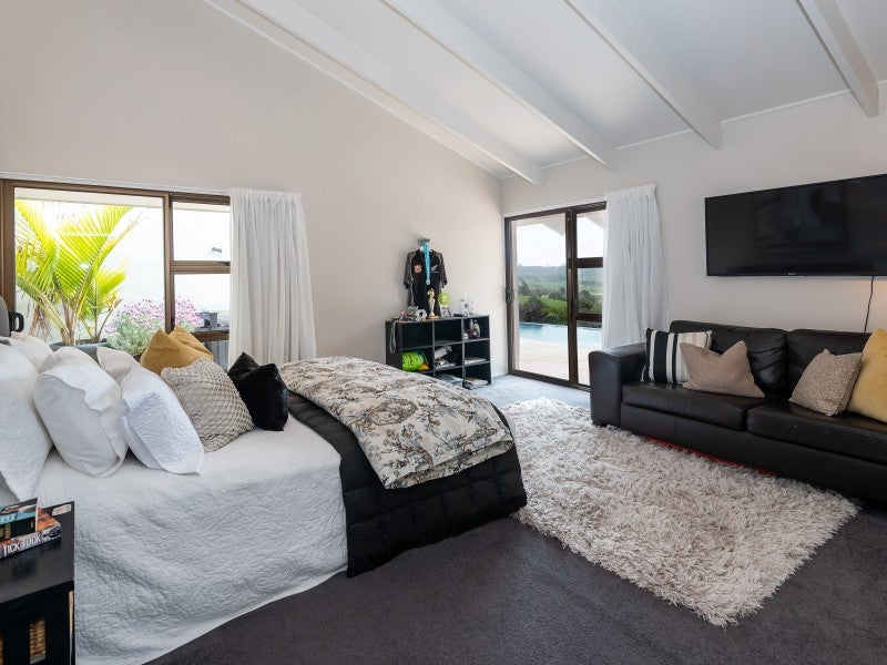 214 Alfriston Ardmore Road, ARDMORE, PAPAKURA - Carousel 26