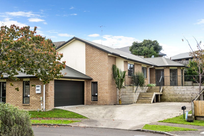 15 Arundel Place, Nawton, Hamilton - Carousel 1