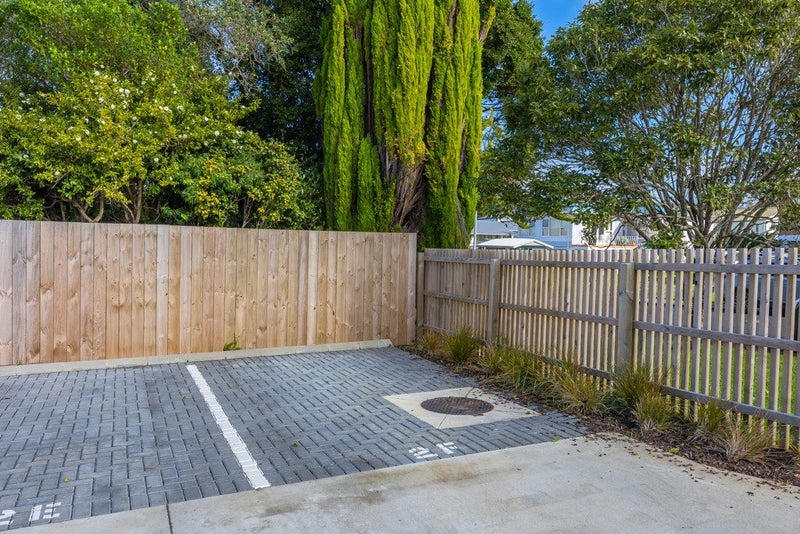 2F Ellen Avenue, Hillcrest, Auckland - Carousel 11