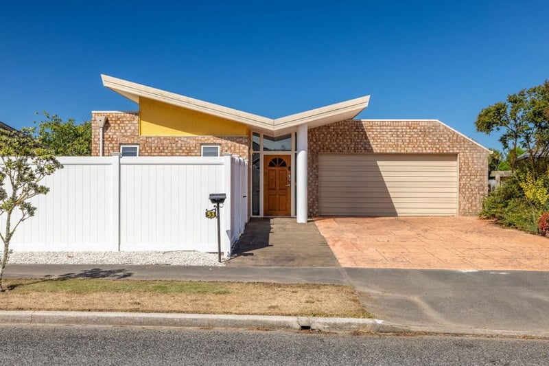53 Forest Drive, Parklands, Christchurch - Carousel 1