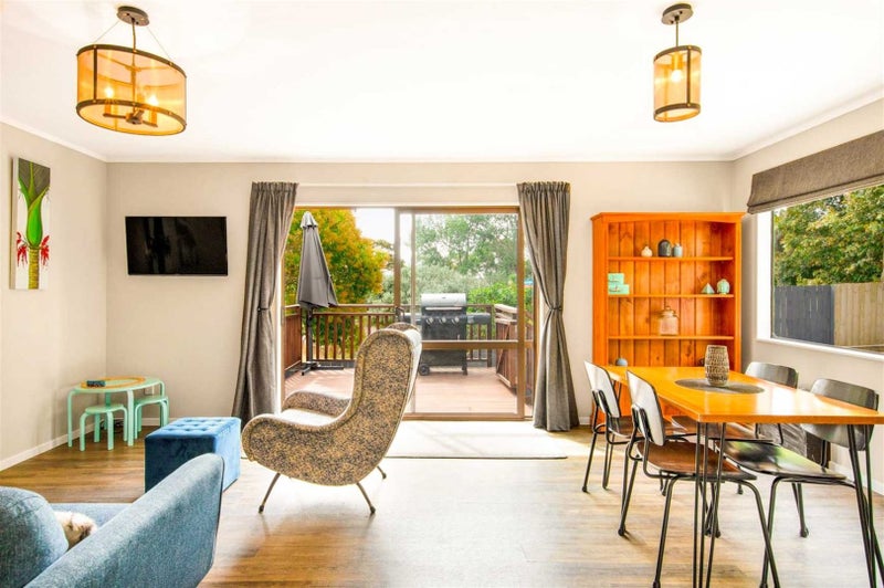 2/123 Millbrook Road, Sunnyvale, Auckland - Carousel 2