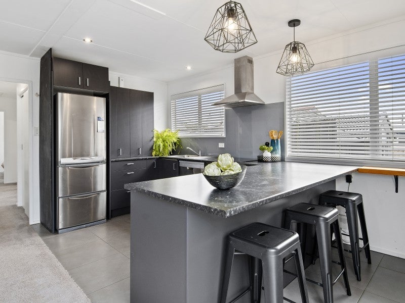 53B Hynds Road, Gate Pa, Tauranga - Carousel 2