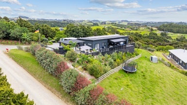347 Cames Road, Kaiwaka - Carousel 1