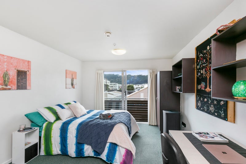 301/12 Martin Square, Te Aro, Wellington - Carousel 2