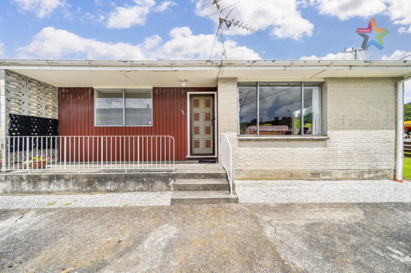 1/205 Stokes Valley Road, Stokes Valley, Lower Hutt - Carousel 2