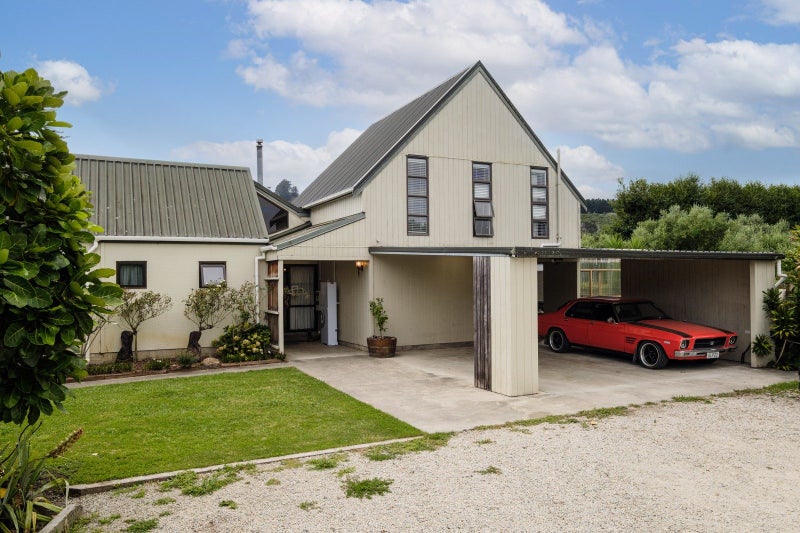 6 Hill Road, Ormond, Gisborne - Carousel 2