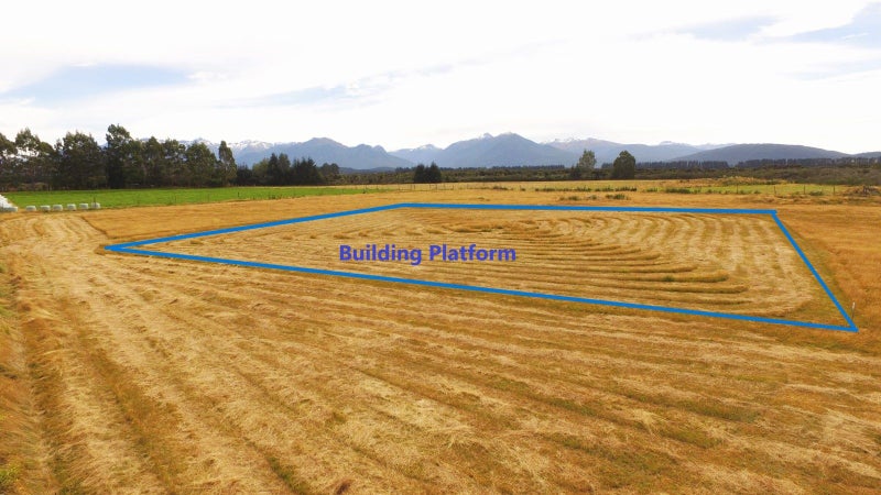 341 Hillside Manapouri Road - Carousel 14