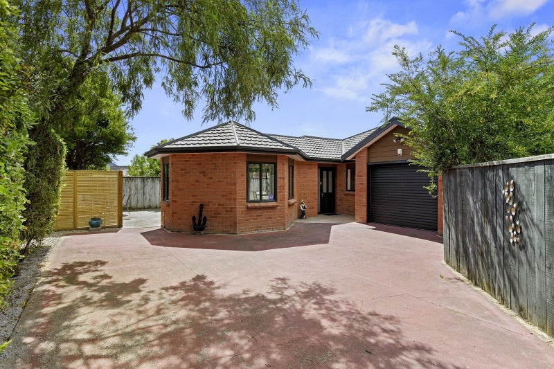 36B Maclean Street, Wallaceville, Upper Hutt - Carousel 1