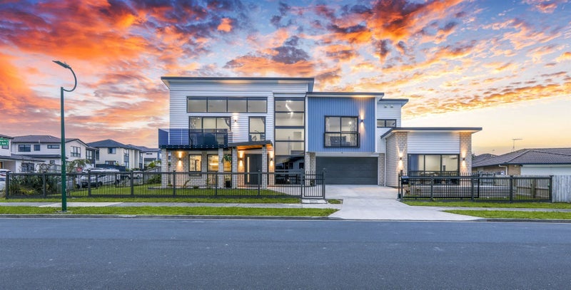 32 Cooladawson drive, Flat Bush, Auckland - Carousel 1
