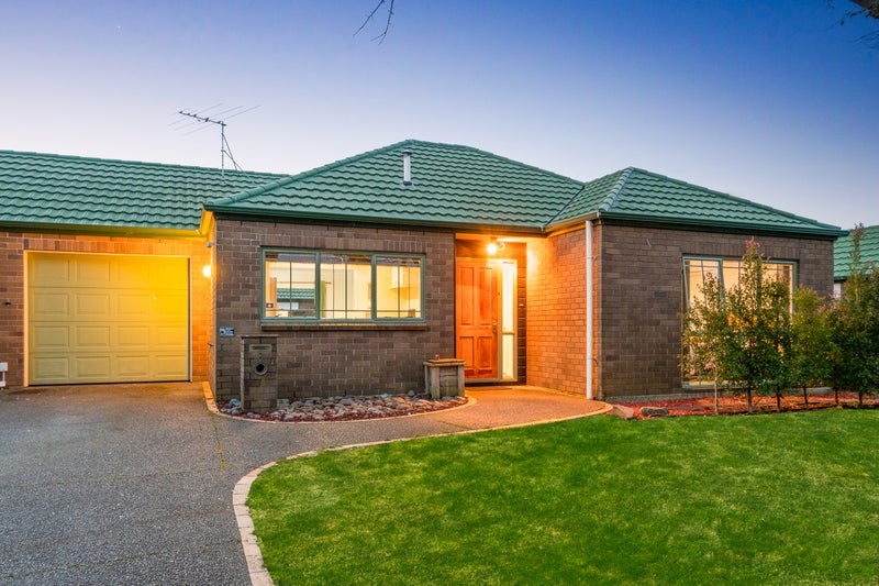 8 Craiburn Street, Ranui, Auckland - Carousel 11