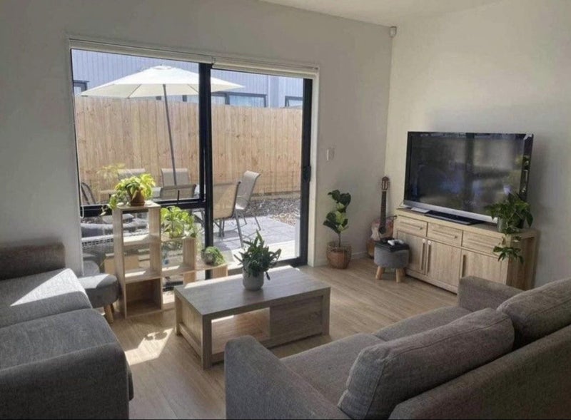 31 Waka Street, Albany Heights, Auckland - Carousel 2