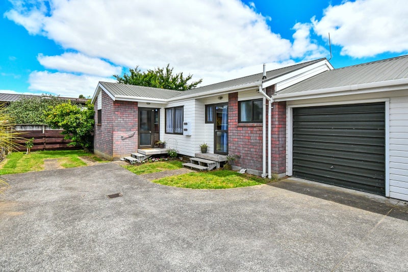 2/29 Beach Road, Pahurehure, Papakura - Carousel 2