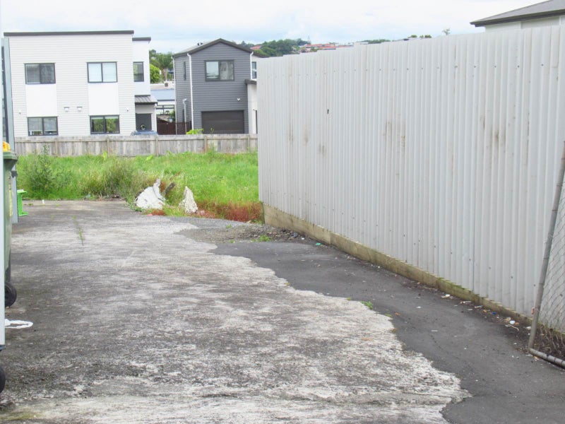 99 Taniwha Street, Wai o Taiki Bay, Auckland - Carousel 2