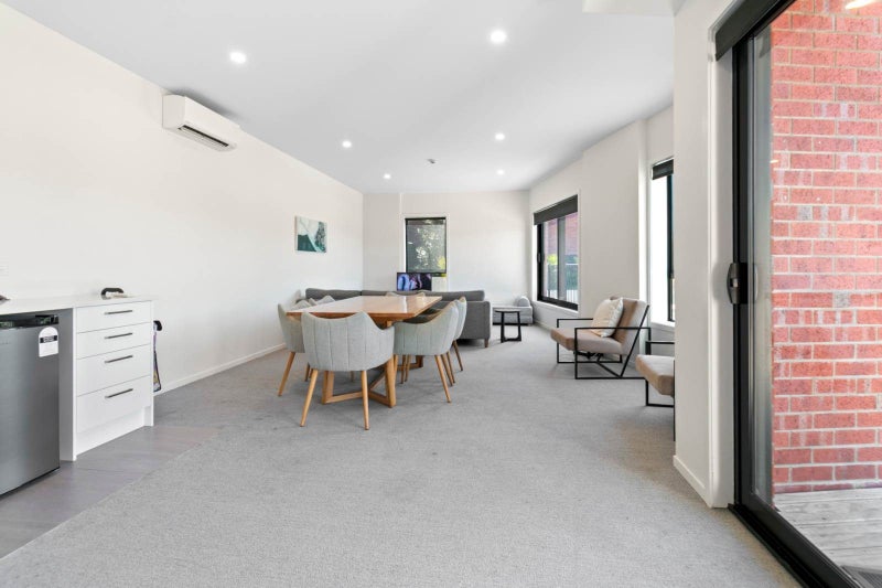 107/1B Oakley Avenue, Waterview, Auckland - Carousel 12