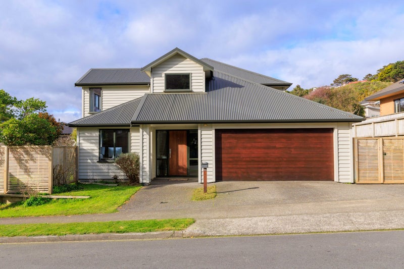 44 Furlong Crescent, Churton Park, Wellington - Carousel 1