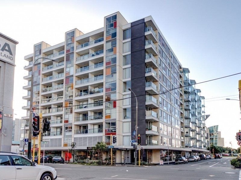5F/245 Wakefield Street, Te Aro, Wellington - Carousel 19
