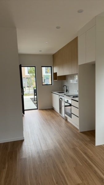 22 Rana Road, Flat Bush, Auckland - Carousel 2