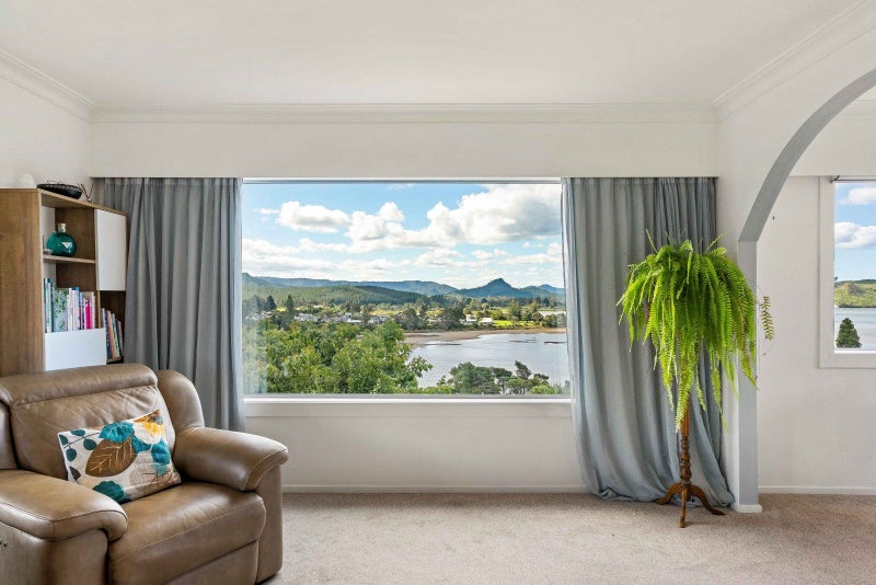 106B Bruce Wallace Place, Whangamata, Whangamata - Carousel 1