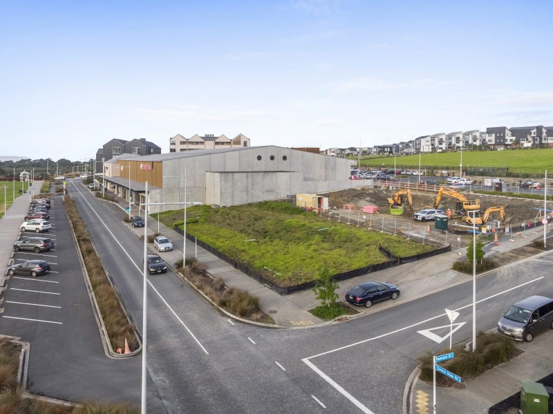 33 Pennant Street, Long Bay, Auckland - Carousel 12