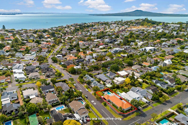 94 Vale Road, Glendowie, Auckland - Carousel 2