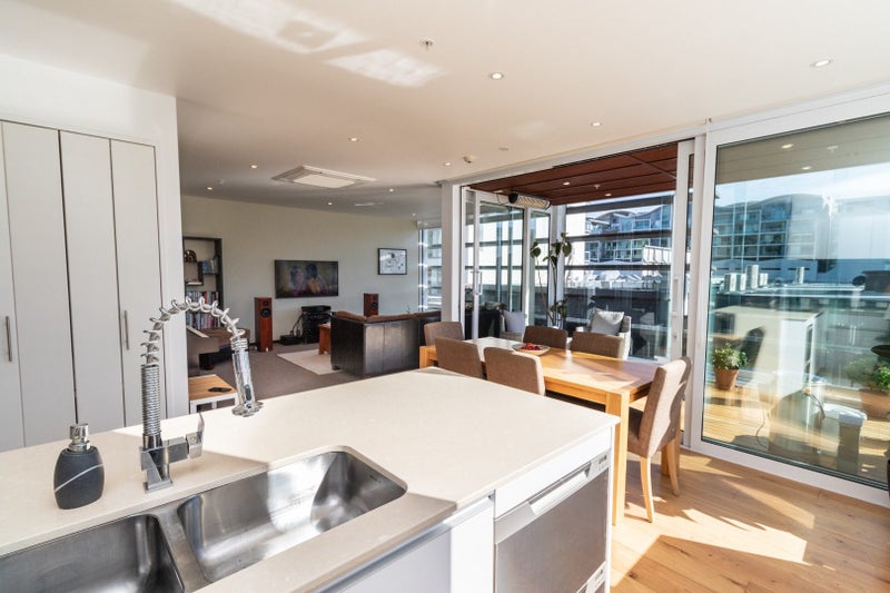 402/38 Jessie Street, Te Aro, Wellington - Carousel 2