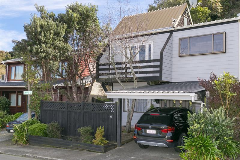 39B Amapur Drive, Khandallah, Wellington - Carousel 17