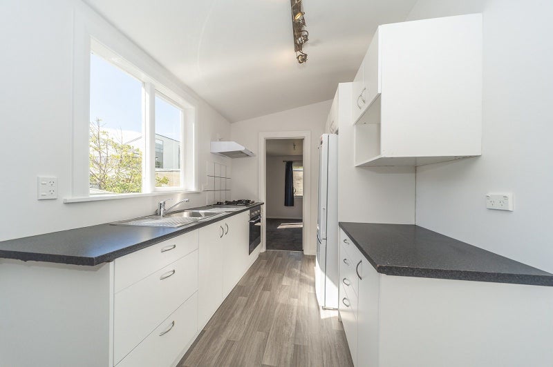 299 Mansfield Street, Newtown, Wellington - Carousel 1