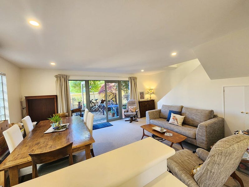 2/28 Derby Street, St Albans, Christchurch - Carousel 2