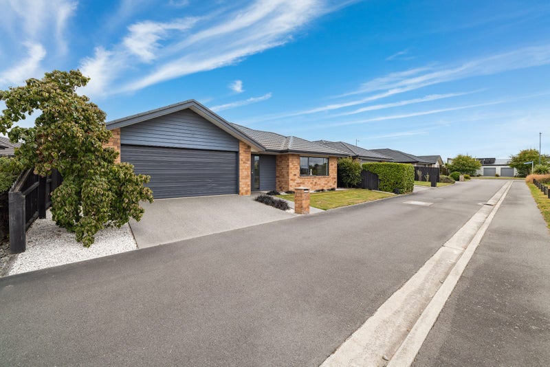 8 Christie Lane, Wigram, Christchurch - Carousel 19