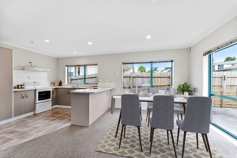 1/52 Donald Street, Stanmore Bay, Whangaparaoa - Carousel 2