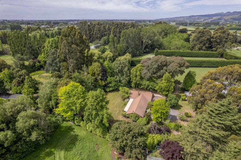 111 Longstaffs Road, Christchurch - Carousel 30
