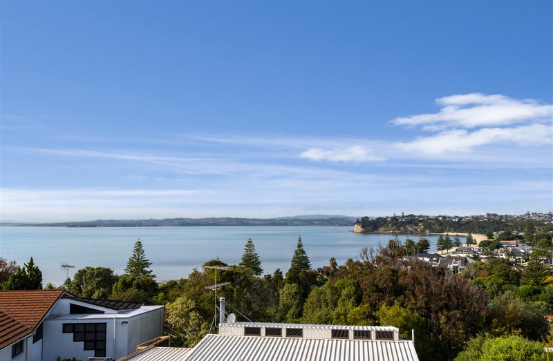 174 Clovelly Road, Bucklands Beach, Auckland - Carousel 2