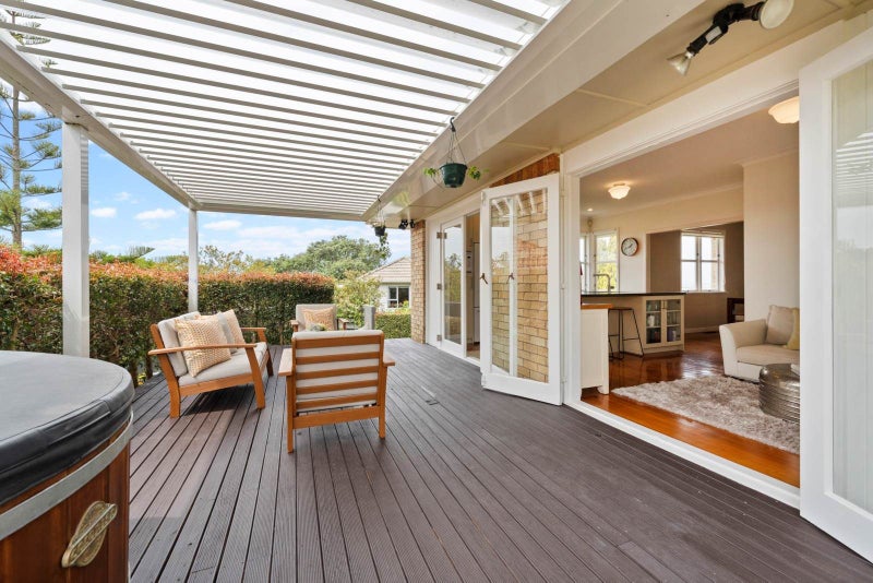 1/66 Ngatiawa Street, Onehunga, Auckland - Carousel 2