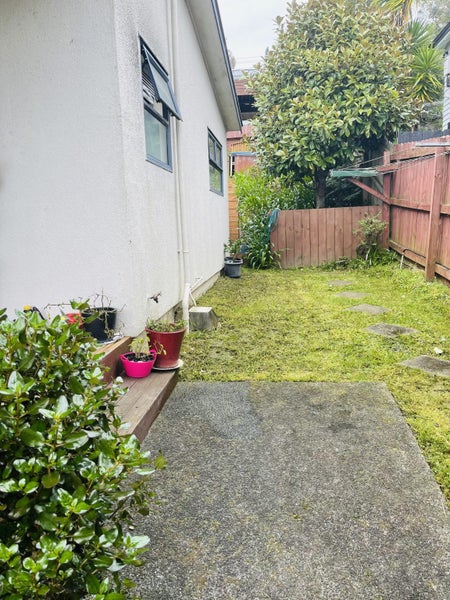 16 Glenreagh Place, Torbay, Auckland - Carousel 10