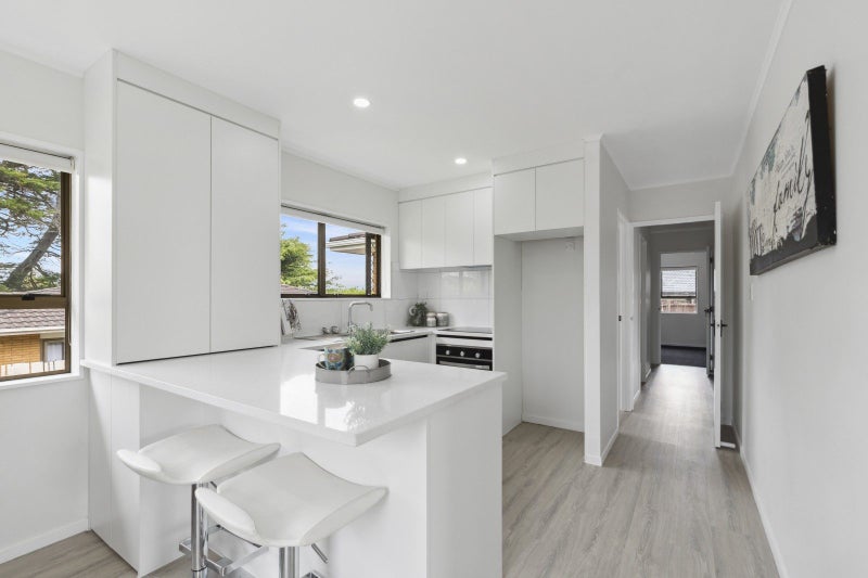 1/33 Gills Avenue, Papakura, Auckland - Carousel 2