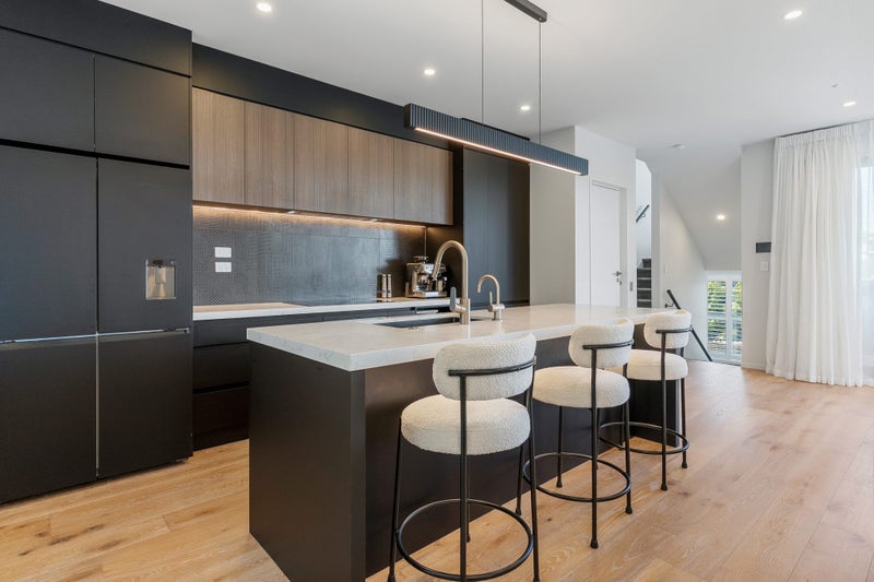 4/27 Hastings Road, Mairangi Bay, Auckland - Carousel 2