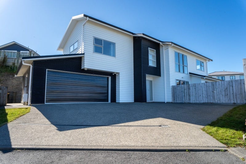 71 Grenada Drive, Grenada Village, Wellington - Carousel 1