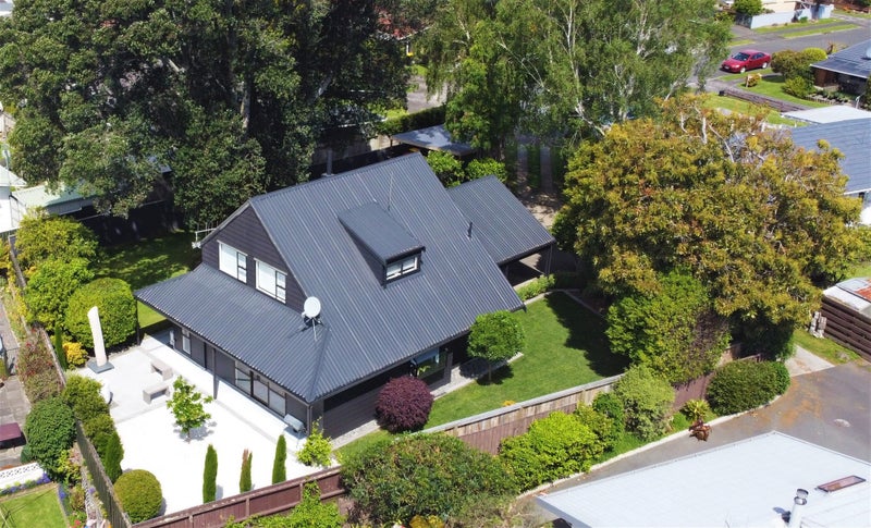 21 Linklater Avenue, Bellevue, Tauranga - Carousel 1