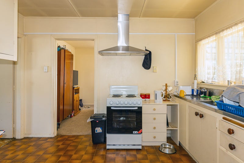 10 Maude Street, Temuka - Carousel 2