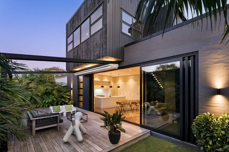 4A Finch Street, Morningside, Auckland - Carousel 1