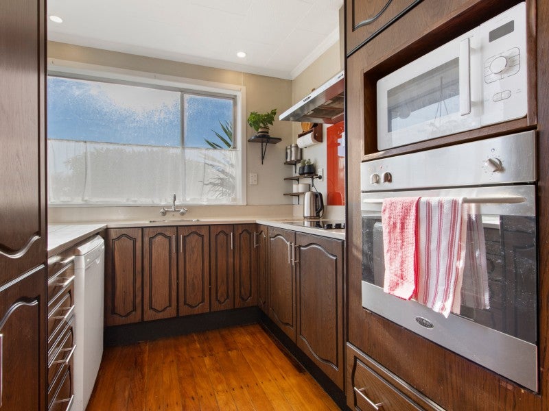 11 Nevis Crescent, Grasmere, Invercargill - Carousel 2