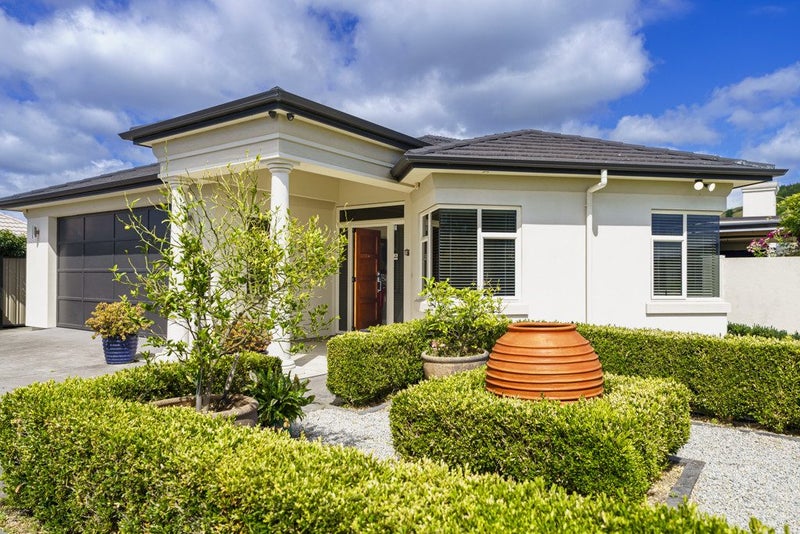 33 Pinotage Drive, Greenmeadows, Napier - Carousel 2