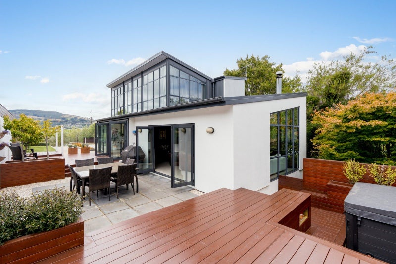 73 Cannington Road, Maori Hill, Dunedin - Carousel 1