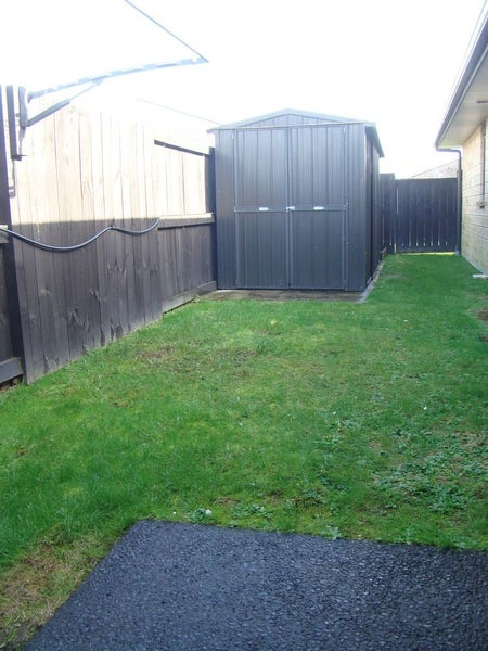 23 Tallentire Crescent, Huntington, Hamilton - Carousel 16