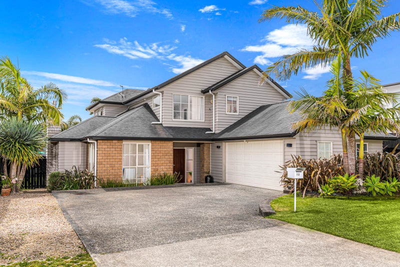 12 Lemon Grove Lane, Greenhithe, Auckland - Carousel 1