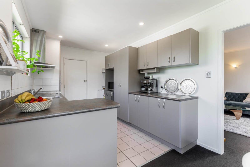 33 Triangle Road, Massey, Auckland - Carousel 2