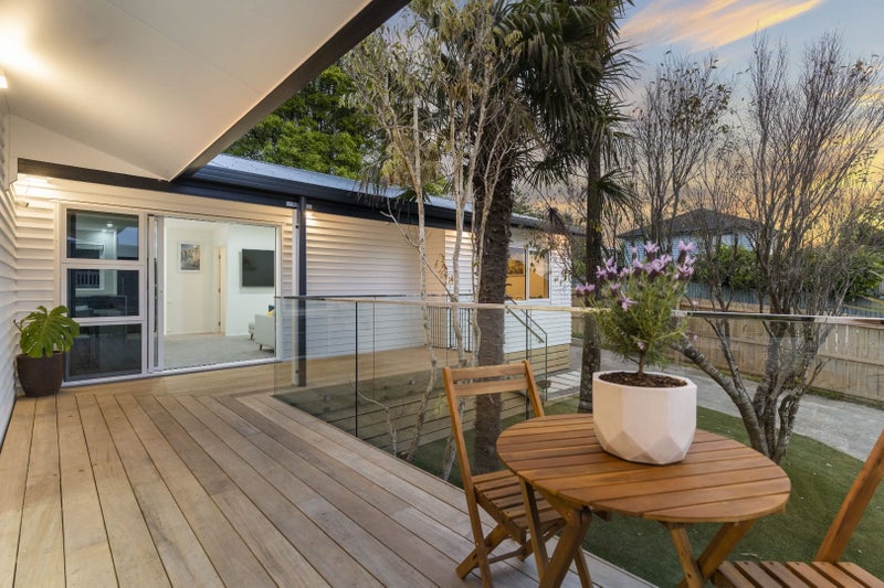 24A Hadfield Avenue, Waterview, Auckland - Carousel 2