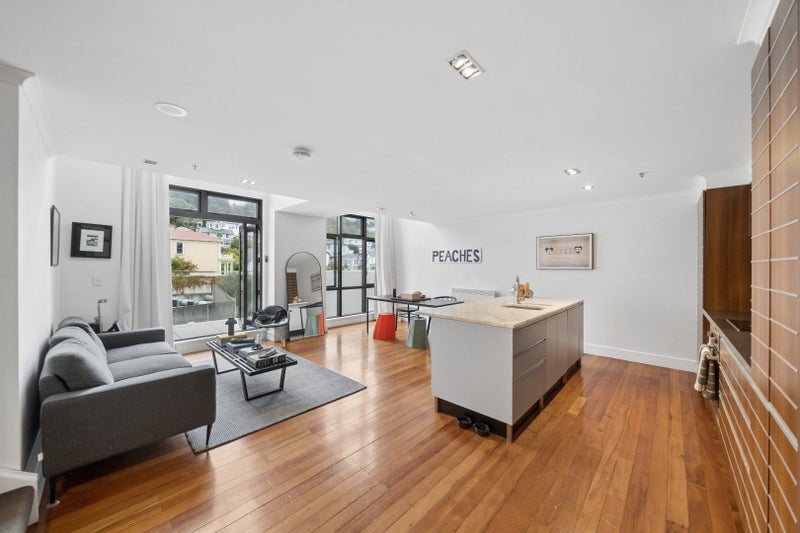 20/254 Willis Street, Te Aro, Wellington - Carousel 1