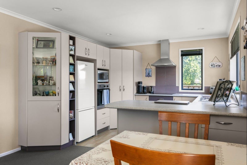 24 Leon Street, Riverdale, Gisborne - Carousel 2