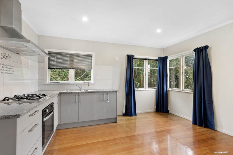 26 Beryl Place, Mangere East, Auckland - Carousel 2